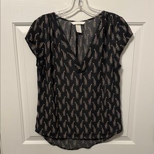 Dark Gray Giraffe Print Women's Top